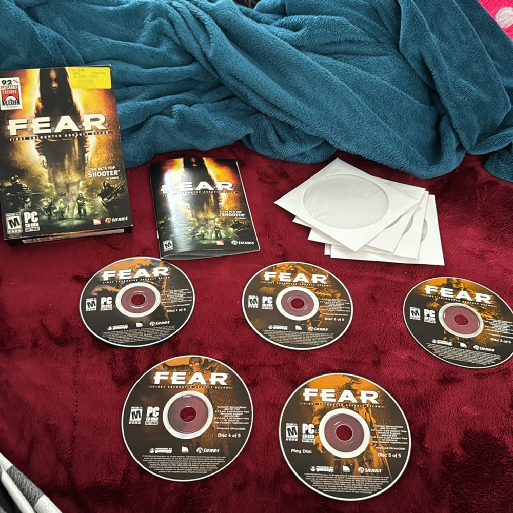 Random PC DVD Games - Picture 4 of 5